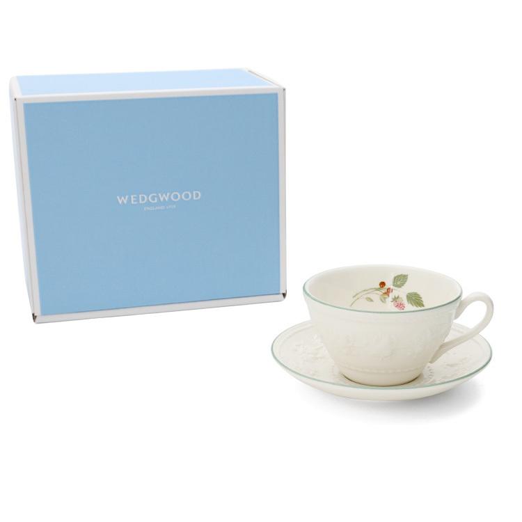ウェッジウッド フェスティビティ ティーカップ＆ソーサー ラズベリー 食器 陶器 結婚祝い プレゼント ギフト お祝い 贈り物 セール 爆買 | フェスティビティ | 01