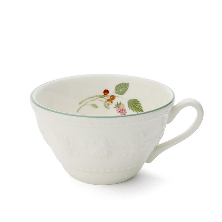 ウェッジウッド フェスティビティ ティーカップ＆ソーサー ラズベリー 食器 陶器 結婚祝い プレゼント ギフト お祝い 贈り物 セール 爆買 | フェスティビティ | 04