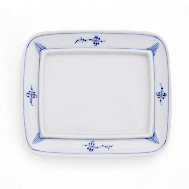 ROYAL COPENHAGEN（ロイヤルコペンハーゲン） 102 ブルーフルーテッド