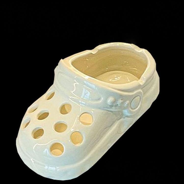 可愛い 灰皿 卓上灰皿 セラミック 灰皿 灰皿 穴付き サンダル 可愛いの穴付きサンダル おしゃれ 卓上 インテリア オフィス 吸煙灰皿 2点セット |  | 04