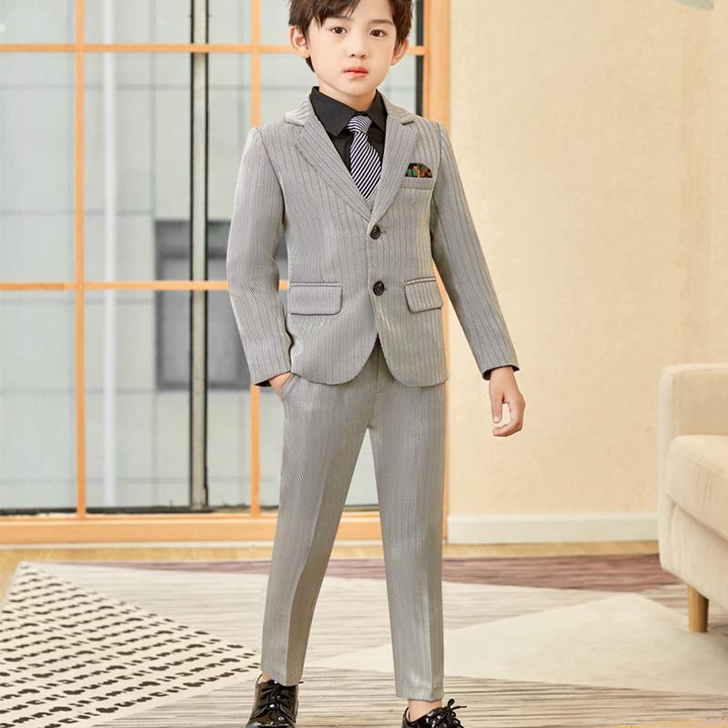 子供服 フォーマル スーツ おしゃれ 入学式 卒業式 男の子 タキシード キッズ 結婚式 発表会 卒園式 七五三 誕生日 子ども ジュニア 90 100 110 120 130 140 150 |  | 09