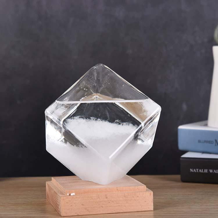 晴雨予報グラス インテリア雑貨 ストームグラス 結晶 おしゃれ ストームクラウド 雲 気象計 お祝い ガラス 置物 オブジェ 気温 ストームグラス 北 | ブランド登録なし | 01