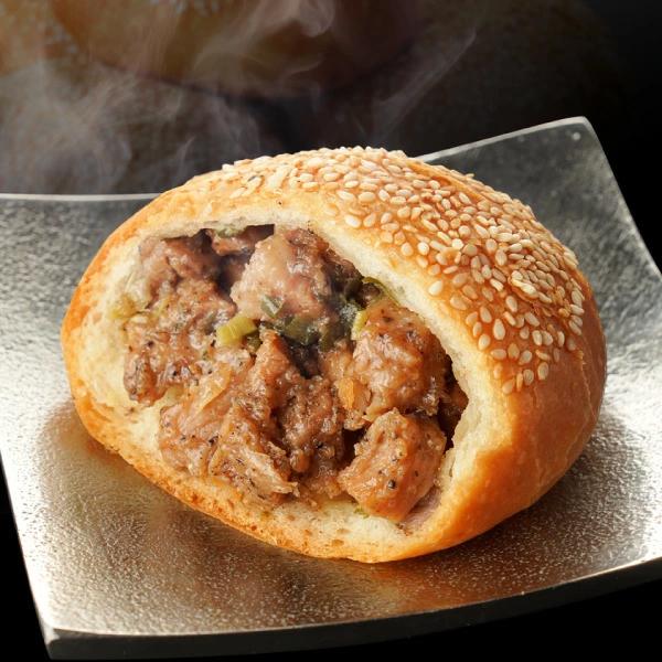 焼き小籠包と胡椒餅 横浜中華街で行列ができる王府井ショーロンポー ギフトセット(2種類17個)冷凍食品 生煎包 胡椒餅 お取り寄せグルメ 送料無料 電子レンジ用 |  | 04