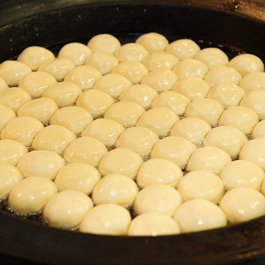 小籠包 ギフト 横浜中華街で行列ができる焼き小龍包3種類(正宗、ヒスイ、フカヒレ) ショーロンポー 点心 中華料理 飲茶 お取り寄せ グルメ 送料無料 |  | 04