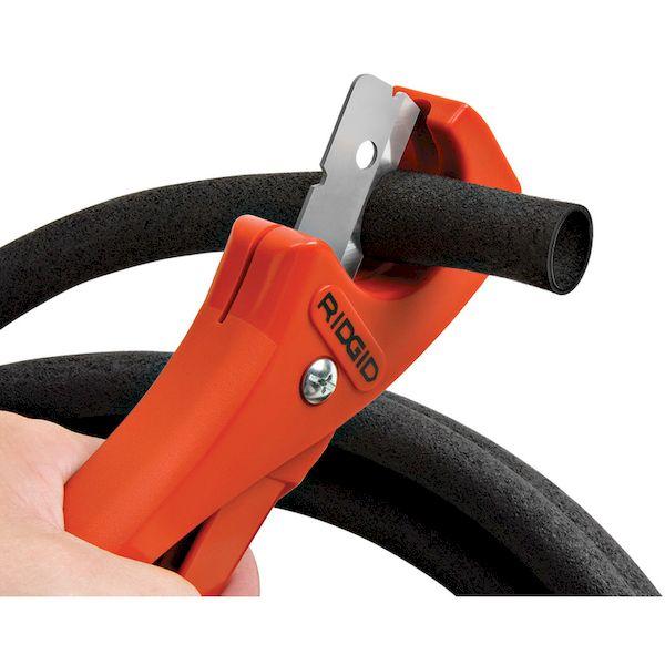 あすつく対応 「直送」 リジッド RIDGID 23488 プラスチックパイプカッター ＰＣ−１２５０ プラスチックパイプカッター Ridge Too |  | 01