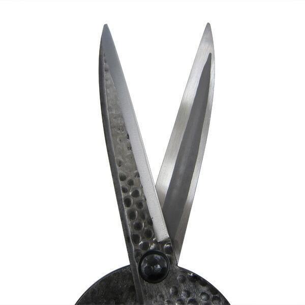 五十嵐刃物 A-181 刈込ハサミ 葉刈鋏 ワイヤー仕上和釘打桂 ２尺栗柄入 A181 |  | 01