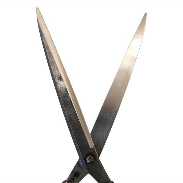 五十嵐刃物 A-70 刈込鋏 安来鋼付ネジ式トメ付 １尺樫 和釘打桂コブ柄 A70 |  | 01