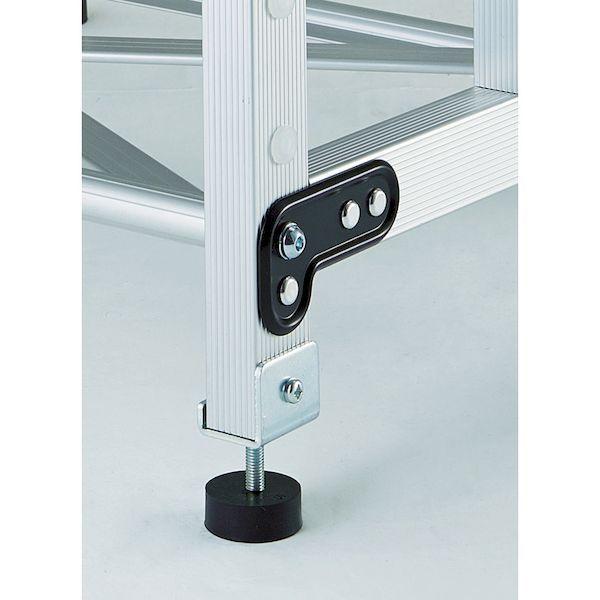 あすつく対応 「直送」 トラスコ中山 TSFAJ アルミ作業用踏台アジャスター ４個１セット TSF-AJ |  | 01