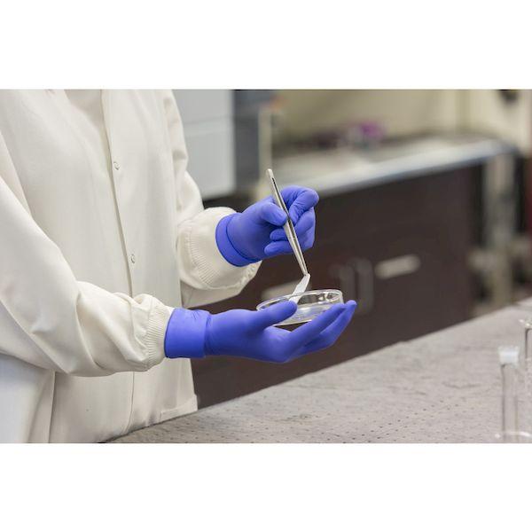 あすつく対応 「直送」 アンセル  82-133-7  ニトリルゴム使い捨て手袋 エッジ ８２−１３３ Ｓサイズ ３００枚入 821337 |  | 05