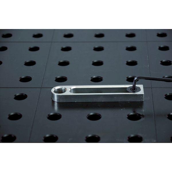 あすつく対応 「直送」 ＳＨＴ  T65025-K04  埋め込み式ボールロックボルト　２８ｍｍ　４個入り T65025K04 | ブランド登録なし | 02