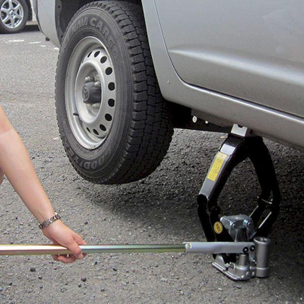 あすつく対応 「直送」 【個数：1個】 マサダ製作所 MASADA MSJ-850 直送 代引不可・他メーカー同梱不可 シザースジャッキ MSJ850 | ブランド登録なし | 02