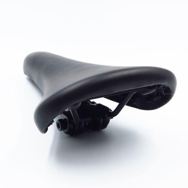 4938915107957 アサヒサイクル サドル ブラック ATB用 GR1333 |  | 01