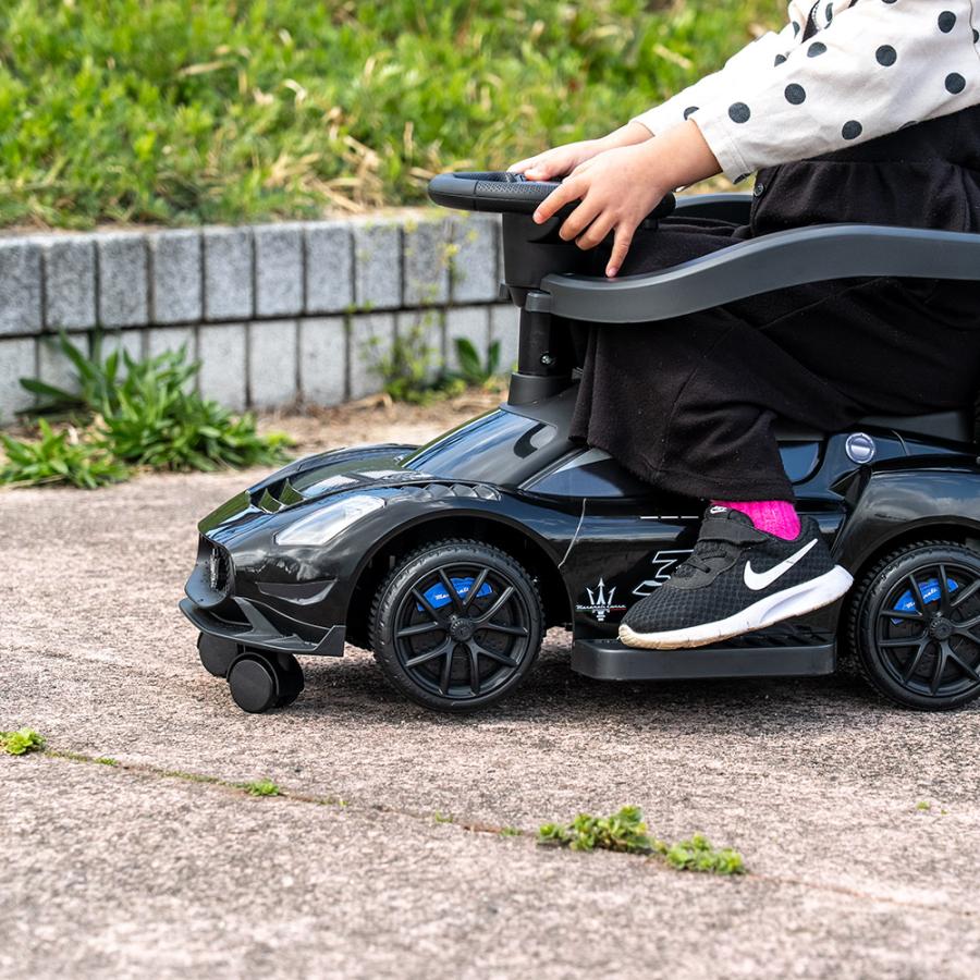 正規ライセンス】乗用玩具 マセラティ GT2 足蹴り 3歳 4歳 5歳 子供