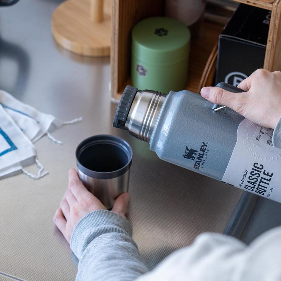 STANLEY（スタンレー） 水筒 クラシック真空ボトル 0.59L bearロゴ