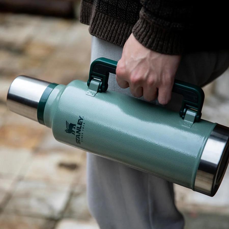 STANLEY（スタンレー） 水筒 クラシック真空ボトル 0.59L bearロゴ