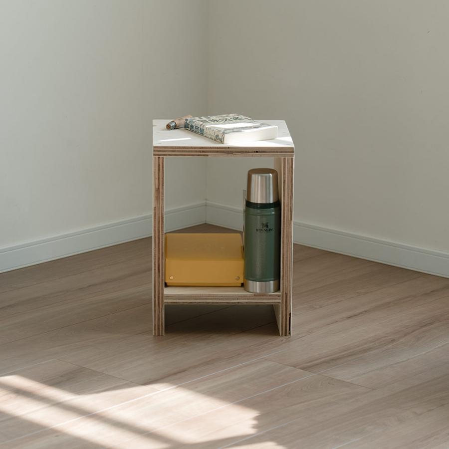 図工室の椅子 スツール stool ベンチ 木製 収納 工作 雑誌 踏み台