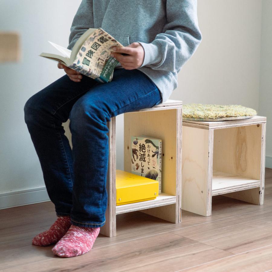 図工の椅子　図工室　椅子　木製スツール 椅子 サイドテーブ　踏み台 図工室の椅子 スツール stool ベンチ 木製 収納 工作 雑誌 踏み台
