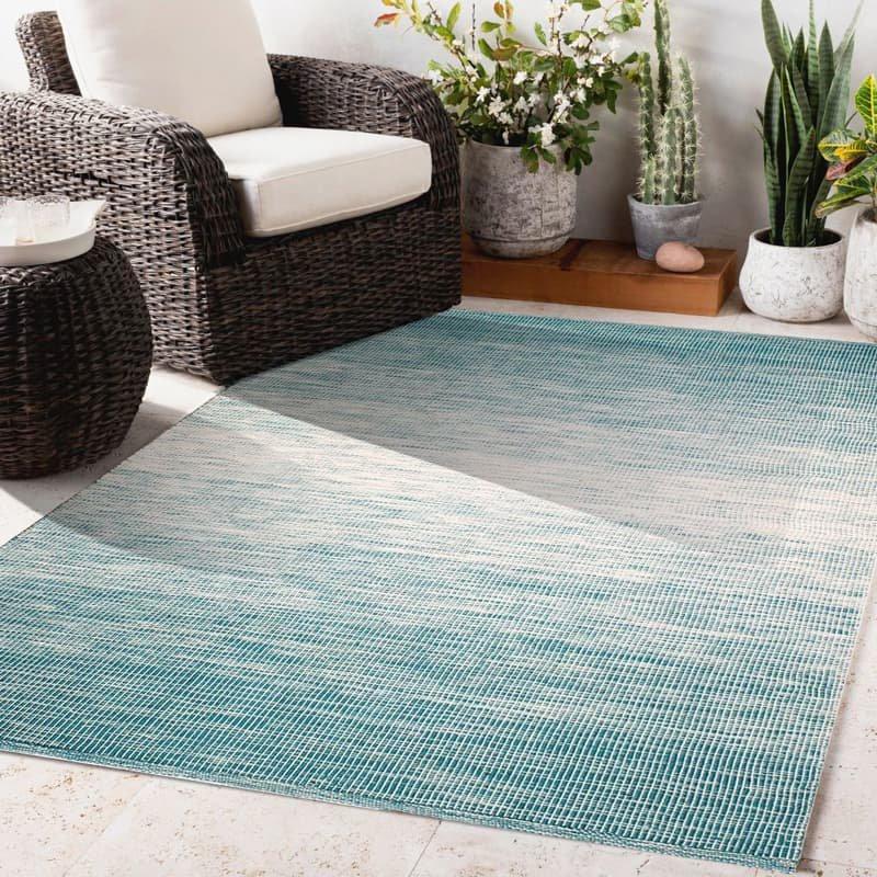 ファブハビタット ヴィンテージ風 リサイクル素材 屋内/屋外対応 平織りラグ グラデーションブルー FabHabitat Stockholm