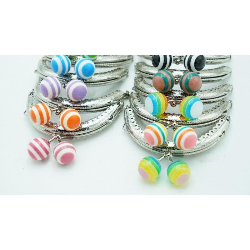 0352 がま口 口金 ハンドメイド 手芸 金属 パーツ 大玉 ガラス ストライプ 幅約8.5cm 10個セット 資材 手作り 材料 素材 作製 財布 裁縫 縫い付けタイプ |  | 01