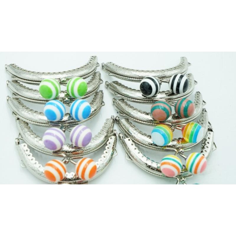 0352 がま口 口金 ハンドメイド 手芸 金属 パーツ 大玉 ガラス ストライプ 幅約8.5cm 10個セット 資材 手作り 材料 素材 作製 財布 裁縫 縫い付けタイプ |  | 02