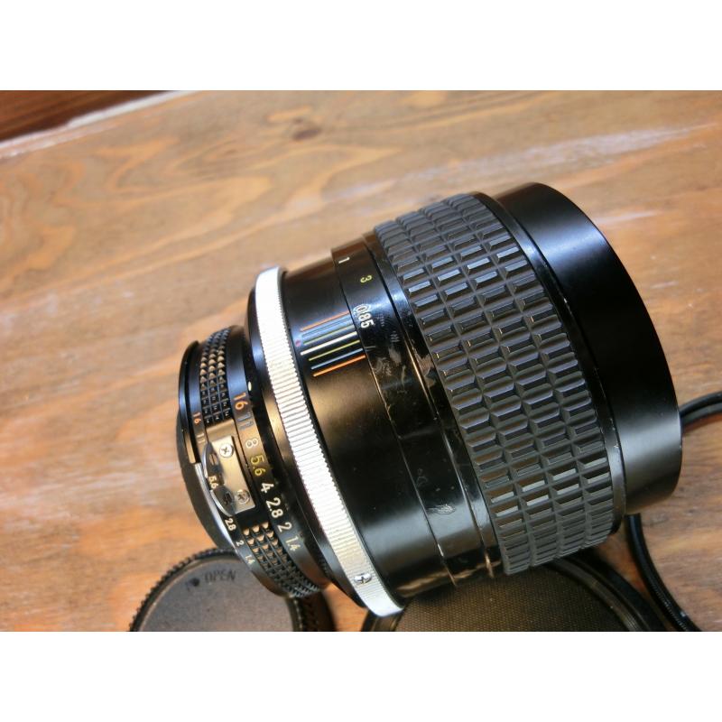 7324 良品 Nikon Ai-s NIKKOR 85mm 1.4 | ニコン | 04