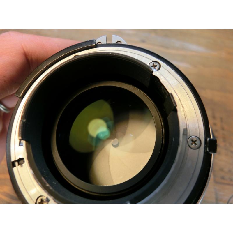 7324 良品 Nikon Ai-s NIKKOR 85mm 1.4 | ニコン | 08