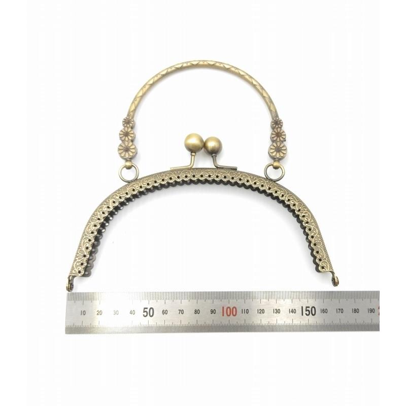 0096 がま口 口金 ハンドメイド 手芸 金属 パーツ ブロンズA 幅約16.5cm 3個セット 資材 手作り 材料 素材 作製 財布 印鑑ケース 小銭入れ 裁縫 縫い付けタイプ |  | 01