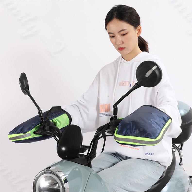 バイク ハンドルカバー 冬用 防寒 防風 防水 オートバイ ハンドルウォーマー 汎用 手袋カバー 厚手 裏起毛素材 取り付け簡単 おしゃれ 秋冬 :krm0146:あいファミリー2号店 - 通販 - Yahoo!ショッピング バイク ハンドルカバー 冬用 防寒 防風 防水 オートバイ ハンドルウォーマー 汎用 手袋カバー 厚手 裏起毛素材 取り付け簡単 おしゃれ 秋冬 :krm0146:あいファミリー2号店 - 通販 - Yahoo!ショッピング