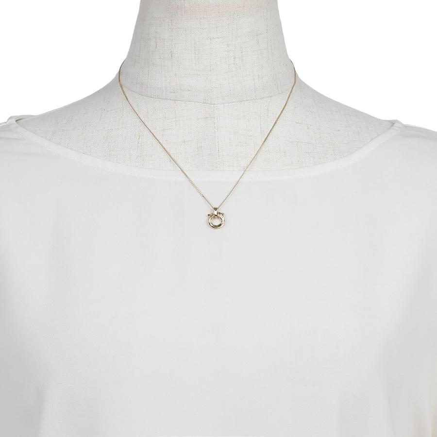 FERRAGAMO（フェラガモ） ペンダント ガンチーニ ツイストネックレス