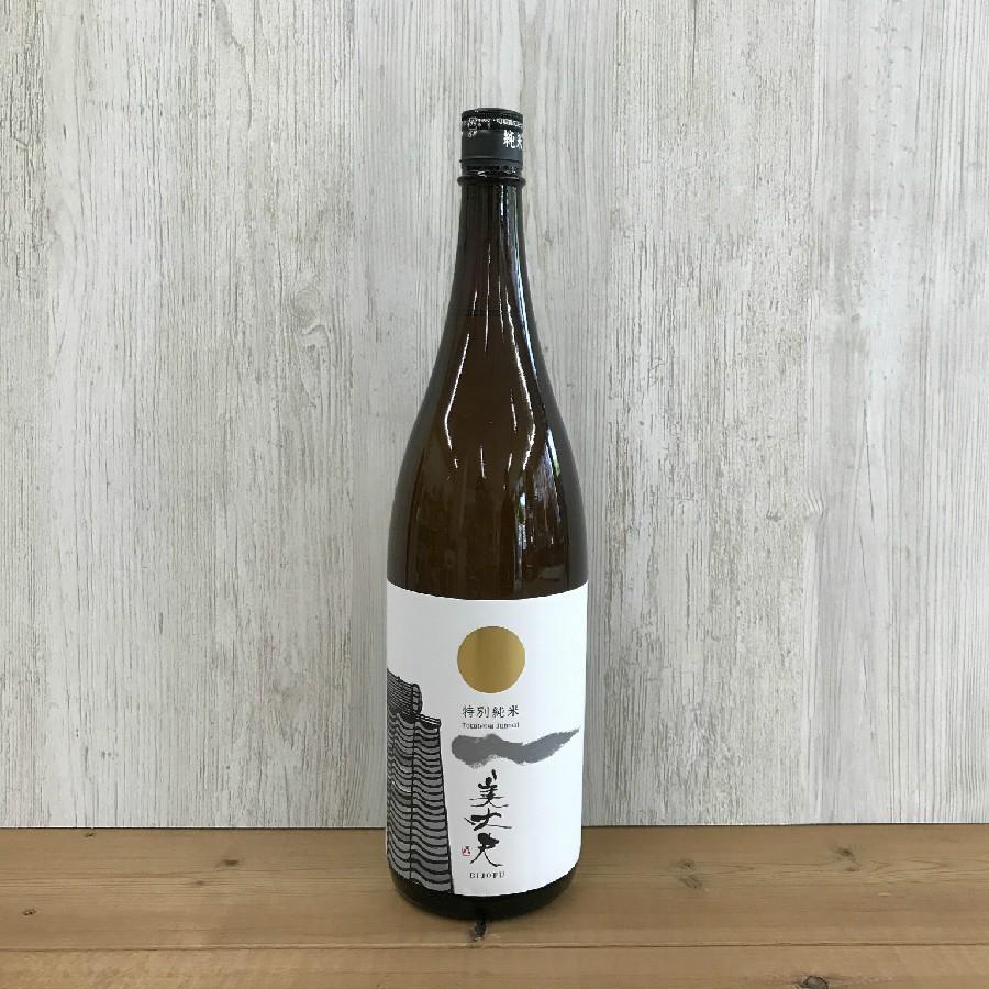 日本酒 高知 美丈夫特別純米 1800ml （燗酒特集） |  | 01