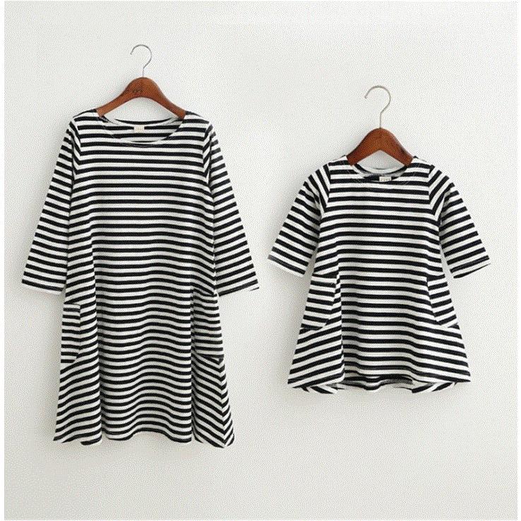 キッズワンピース（ボーダー）ママとお揃いあります（別売） |  | 03
