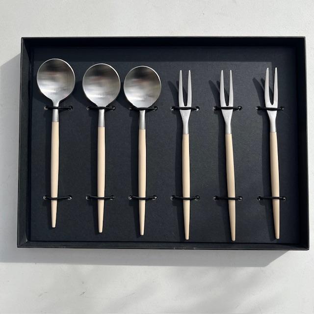 Cutipol（クチポール） ティーセット GOA アイボリーシルバー 正規品