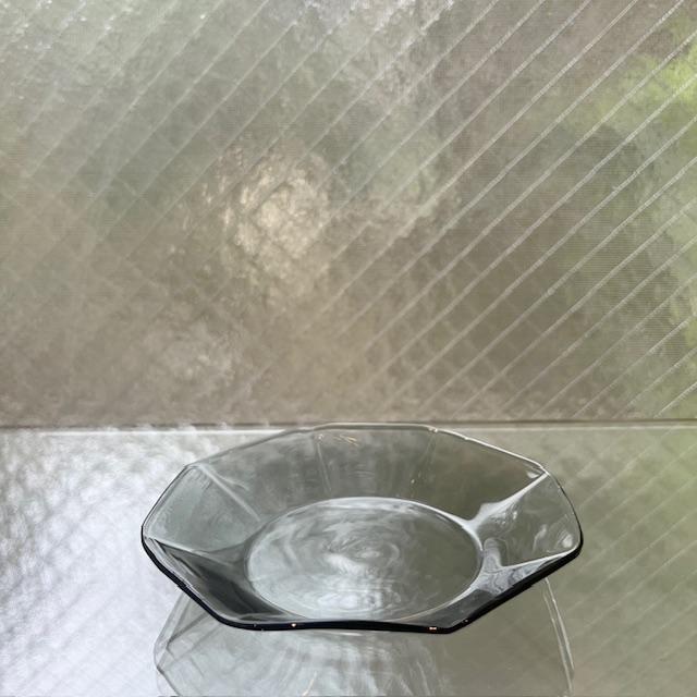 作家もの すみ藍の長方形皿 田尾明子作 メム 八角形プレート グレー クリア