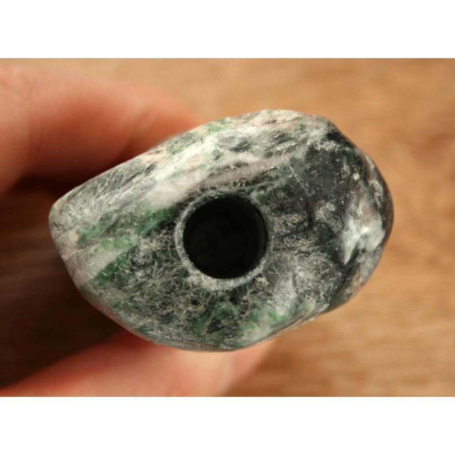 糸魚川翡翠石笛 C01396 清山 作 66mm*45mm*27mm 糸魚川産 ひすい 磐