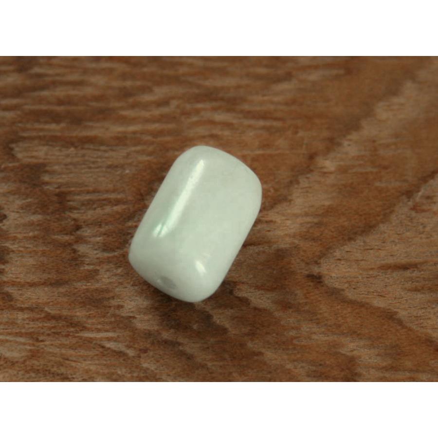 糸魚川翡翠管玉 C01748 清山 作 12mm*8.5mm 糸魚川 ひすい 管玉 魔除け パワーストーン |  | 01