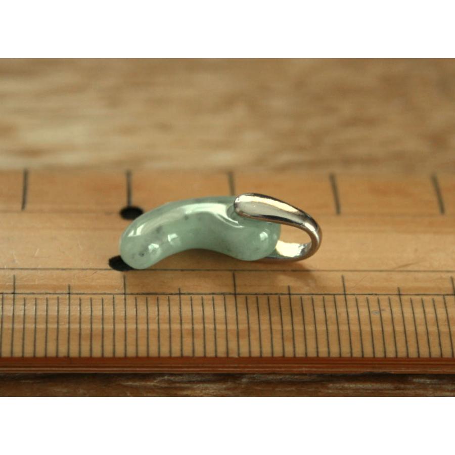 糸魚川翡翠勾玉 M09230 元粋 作 14.5mm*7.5mm*3.5mm 糸魚川産 ヒスイ製 勾玉 お守り パワーストーン 魔除け 糸魚川翡翠勾玉 5mm*7 5mm*3