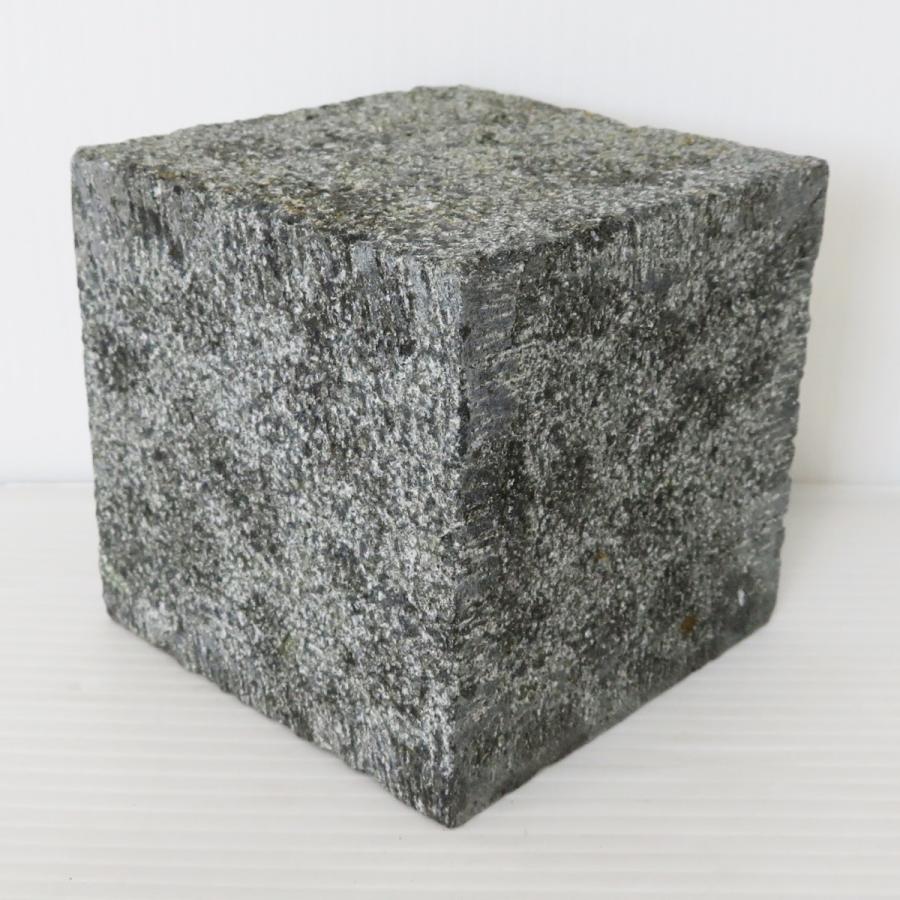 ピンコロ石ビシャン敷石ガーデニング庭黒御影石材ピンコロgtp14(訳あり