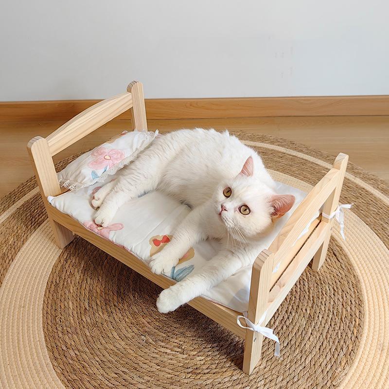 木製おもちゃベッド 猫ベッド/イケア/猫ベッドで話題 人形用 木製おもちゃベッド 猫ベッド/イケア/猫ベッドで話題 人形用