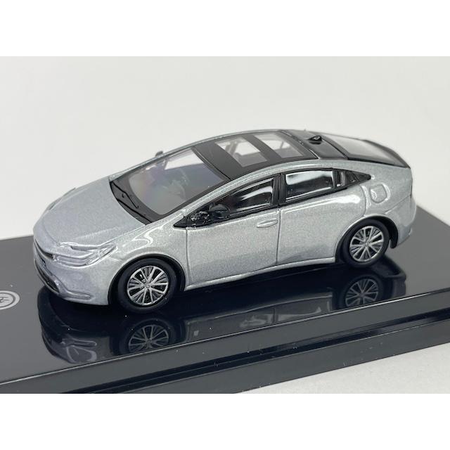 2023 トヨタ プリウス カッティング エッジ シルバー 右ハンドル 2023 トヨタ プリウス カッティング エッジ シルバー 右ハンドル