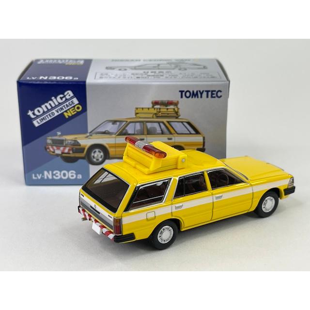 トミーテック LV-N306a 日産セドリックバン 道路パトロールカー トミーテック LV-N306a 日産セドリックバン 道路パトロールカー