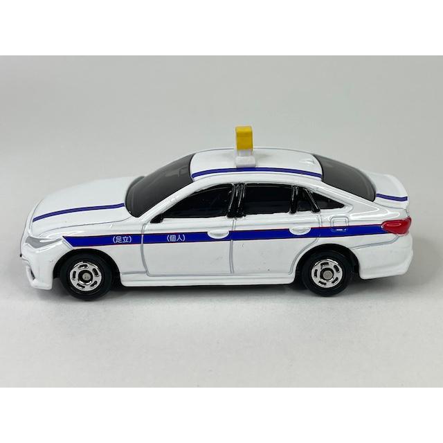 トミカ No.84 トヨタ クラウン 個人タクシー : アイアイアド トミカ No.84 トヨタ クラウン 個人タクシー : アイアイアド