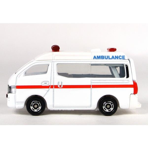 トミカ No.18 日産 NV350 キャラバン 救急車 : アイアイアドカンパニー