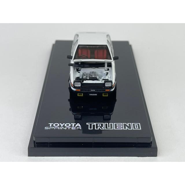 トヨタ スプリンター トレノ GT APEX (AE86) JDMスタイル ホワイト