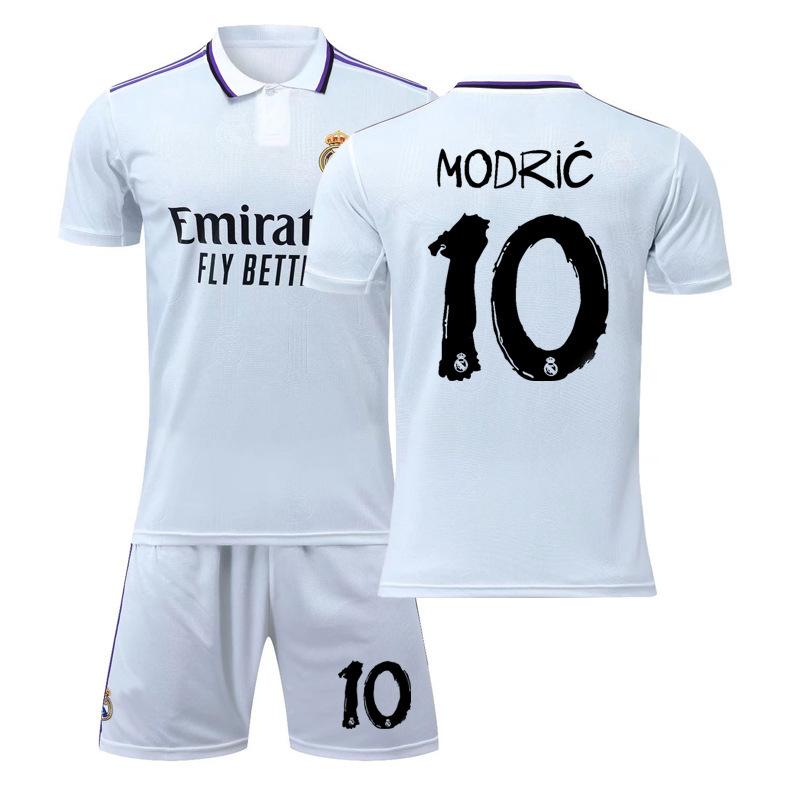 サッカーウェア 子供 大人 レアル・マドリッドのホーム 7番 サッカーウェア 子供 大人 レアル・マドリッドのホーム 7番