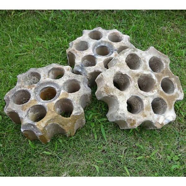アンティークレンガ  はちの巣ハーフ 1個 送料別途 レンガ 庭 花壇 ガーデンオブジェおしゃれ めずらしい かわいい 置物 |  | 01