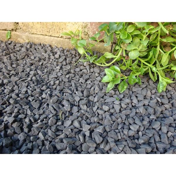 瓦チップ　1000kg 瓦チップ（古瓦の粉砕品） 約1,000kg （送料別、トンバッグ入り