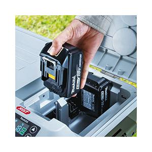 マキタ makita 40Vmax 充電式 保冷温庫 本体のみ CW001GZO マキタ makita 40Vmax 充電式 保冷温庫 本体のみ CW001GZO