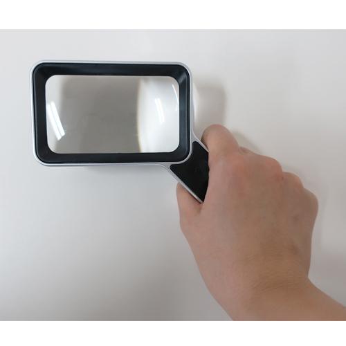 x3.0/79x46mm [充電式] ルーペ (LEDライト付) EA756MH-11 倍率 3倍 拡大鏡 LED ライトルーペ 老人 ホーム 辞書 本 読書 【MAGNIFIERS】