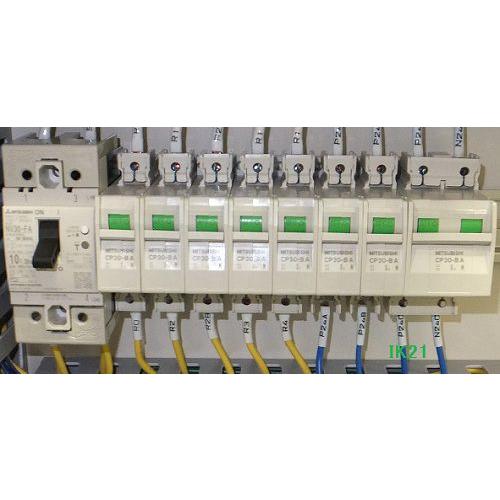 三菱電機 〓 サーキットプロテクタ　3P20A 〓 CP30-BA 3P 1M20AA【定格電流 A】20A |  | 01