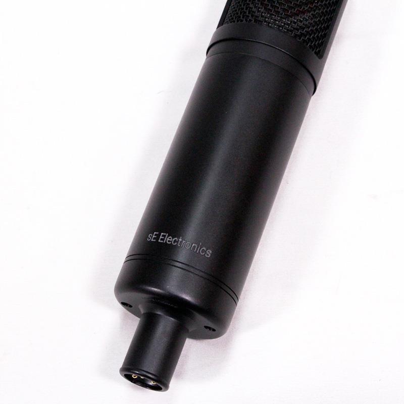 sE Electronics 【春得セール】【展示アウトレット特価】 SE2200 (単一指向性コンデンサーマイク)Isolation Pack(ショックマウント・ポップシ...の画像